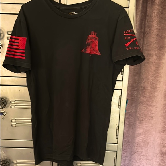 Grunt Style Other - GRUNT STYLE size medium Black Graphic T-Shirt with Red Accents